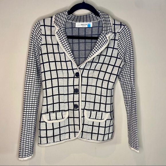 Sparrow Sweater Blazer - Picture 3 of 9